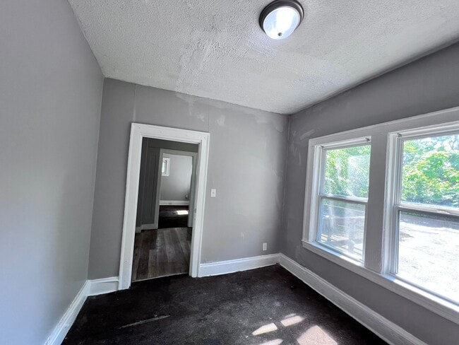 Photo - 3362 E 145th St Unidad 3