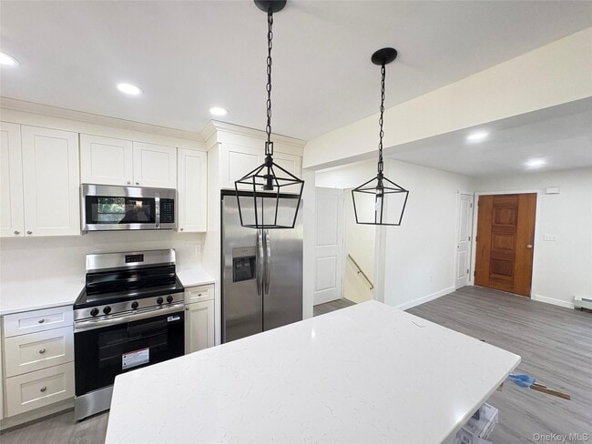 Photo - 27 Floral Dr