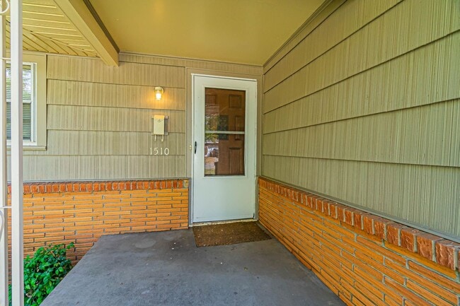 Photo - Three Bedroom Home in tree filled neighborhood!