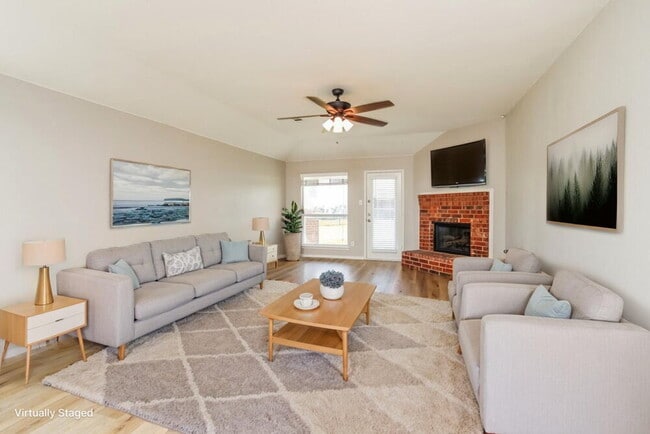 Photo - 2201 Woodberry Dr