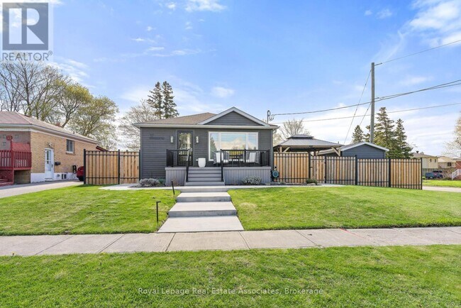 Photo - 37 Windsor Rd