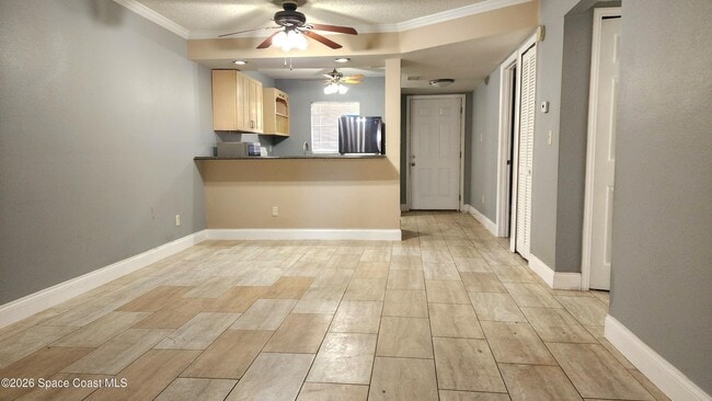 Photo - 2980 Sir Hamilton Cir Unidad 6