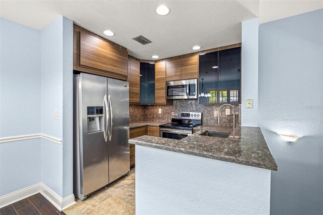 Photo - 109 S Bradford Bch Ct Unit 109