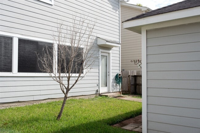 Photo - 20923 Patriot Park Ln