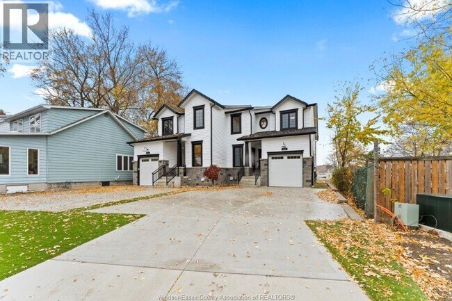 Photo - 322 Ramsay St