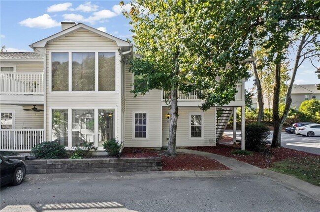 Photo - 401 Augusta Dr