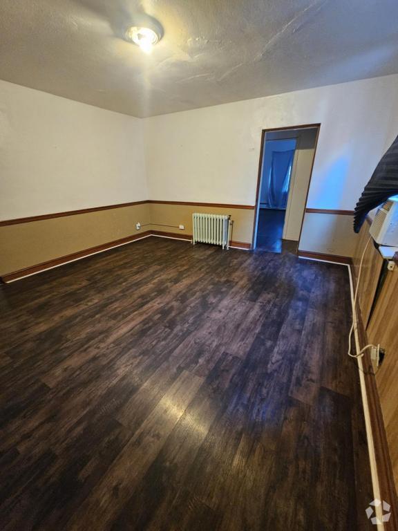 Building Photo - 14 N Central Ave Rental