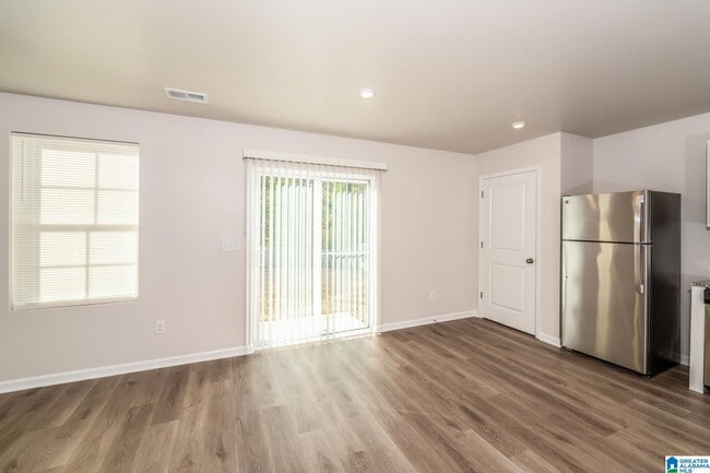 Photo - 130 Stevens Cv Dr