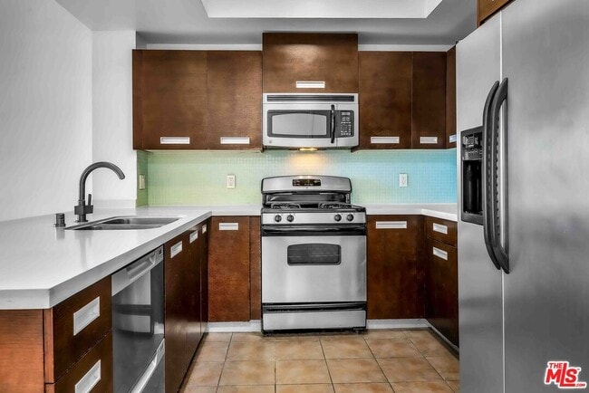 Photo - 1260 S Corning St Apartment Unit 505