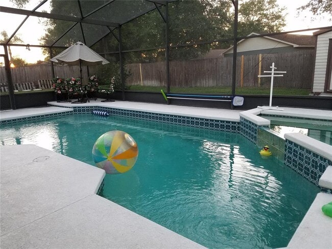 Photo - 1323 Sweetwood Blvd