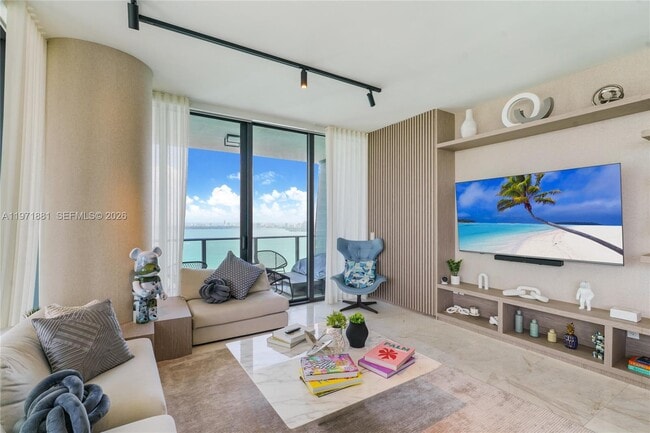 Photo - 480 NE 31st St Unidad 3407