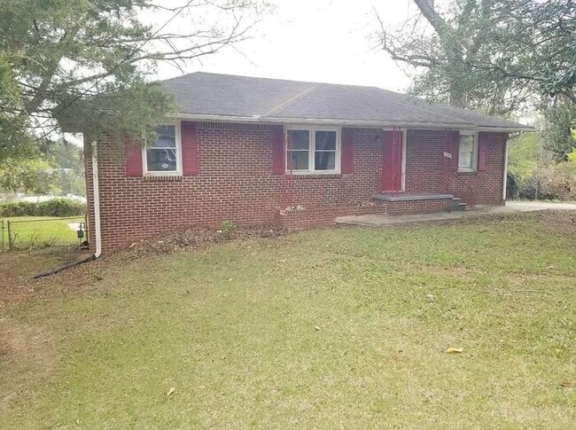 Photo - Charming 4-Bedroom Home in Forest Park, GA...
