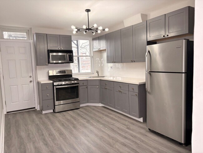 Photo - 235x McCulloh St