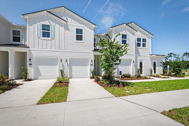 Building Photo - Brand New Construction Townhouse minutes from Durbin Pavilion