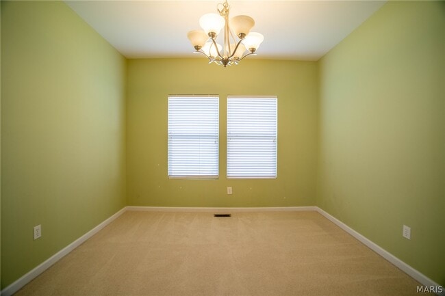 Photo - 84 Brighton Park Dr