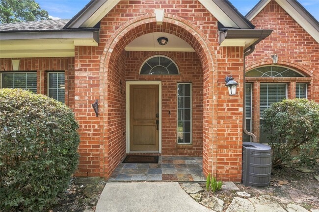 Photo - 5419 Teakwood Ln