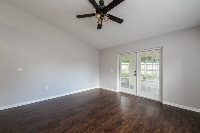 Photo - 936 Welch Hill Cir