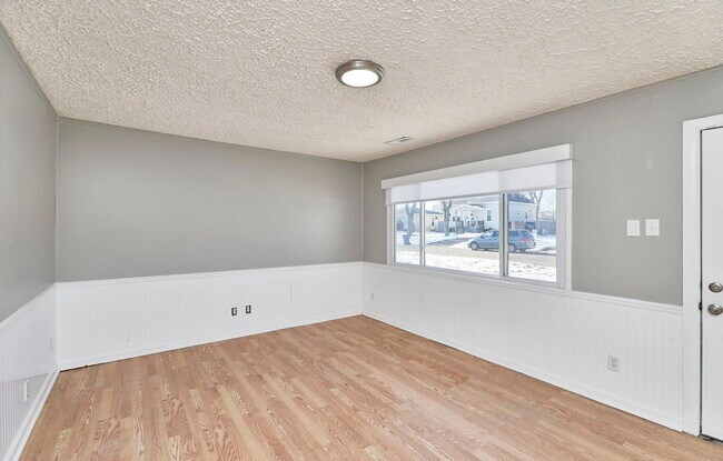 Photo - 3741 Primm St