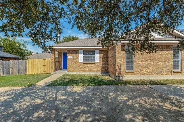 Photo - 8938 Thompson Cir