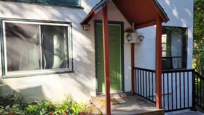 Photo - tongb01 Unit 4902