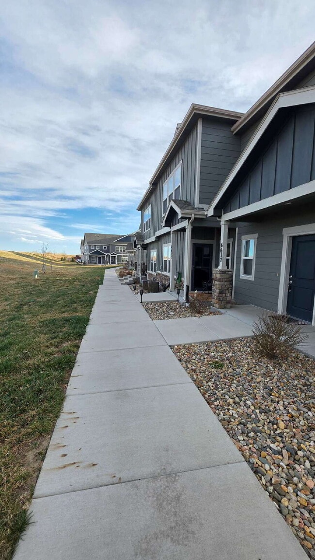 Photo - Lorson Ranch 5 bedroom Townhouse near military bases