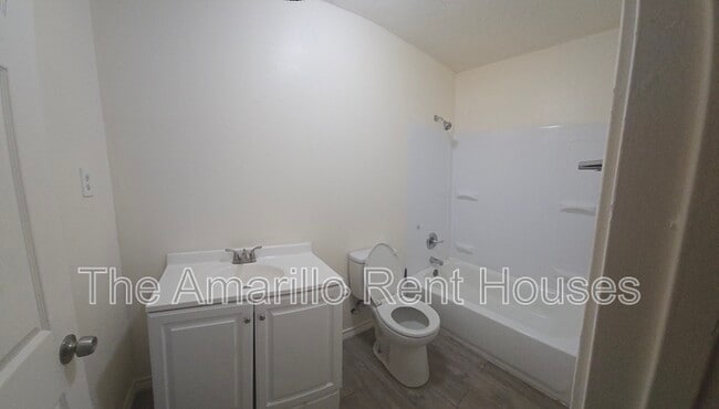Photo - 1033 Dunaway St