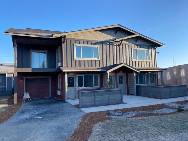 Photo - 198 SW Maricopa Dr Unit A