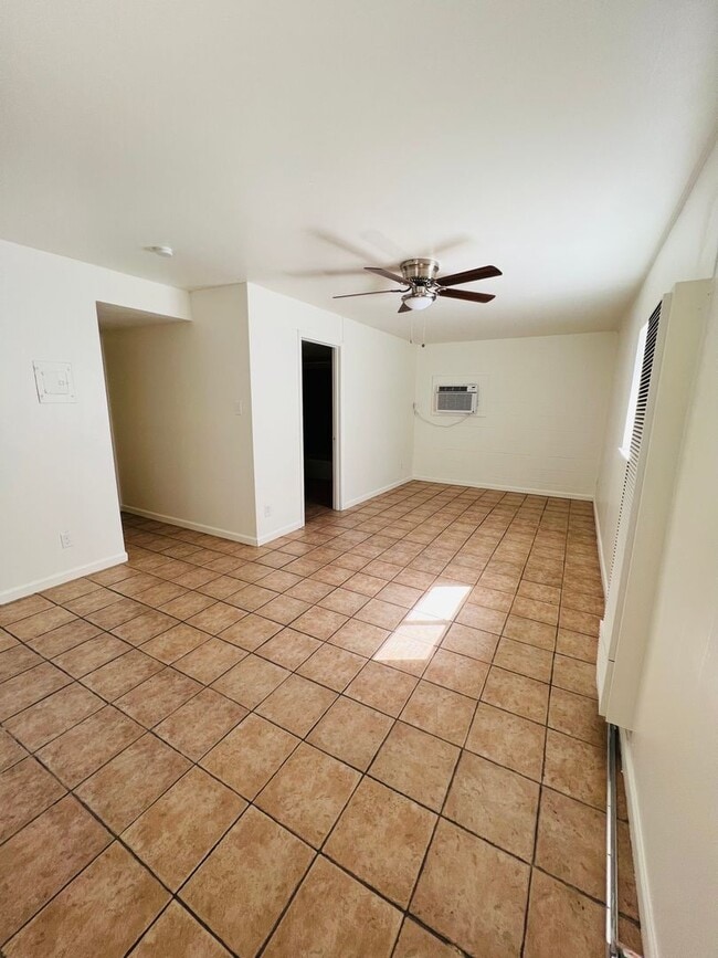 Photo - Cullen-1914 Unit B