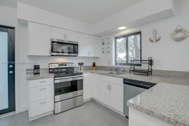 Photo - 1700 SW 20th St Unit a