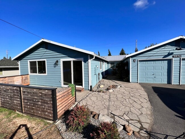 Photo - Duplex Must See Stunning Updated 2BR/1BA/1 car garage Avail. June 5th