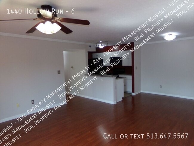 Photo - 1440 Hollow Run