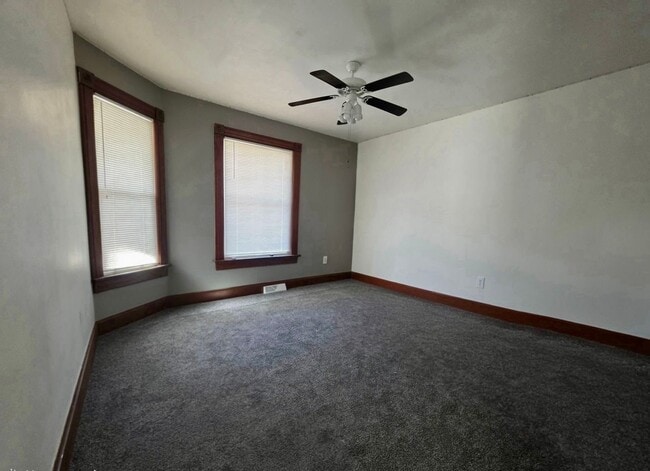 Photo - 1801 N Wisconsin St Unit LOWER