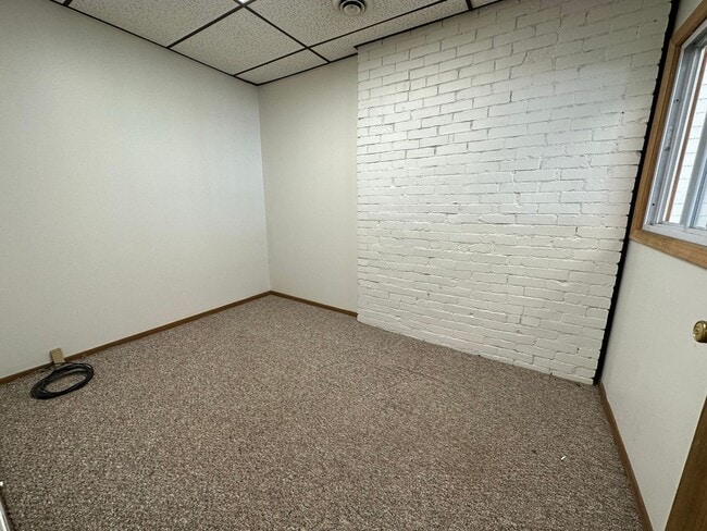 Photo - First Floor Commercial Space in Perfect Oakland Location Right on Boulevard of the Allies! CALL T... Unit 3528