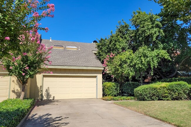 2 Bedroom Home in Beautiful California Park - 2 Bedroom Home in Beautiful California Park