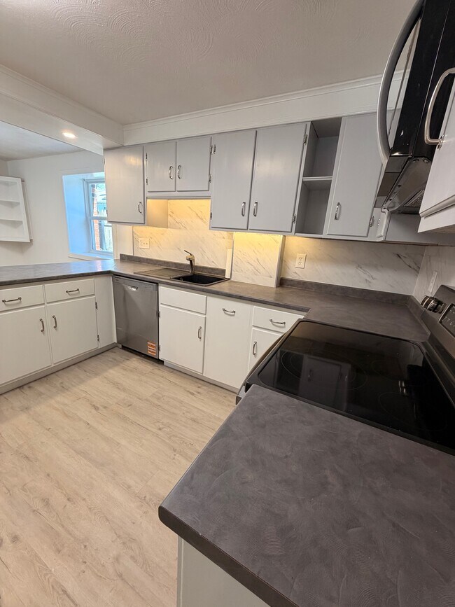 Photo - Barrington Brick House