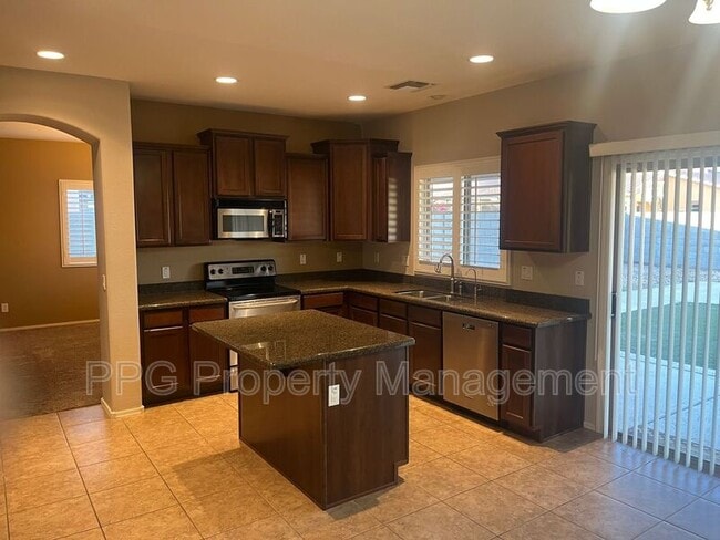 Photo - 16412 W Hope Dr