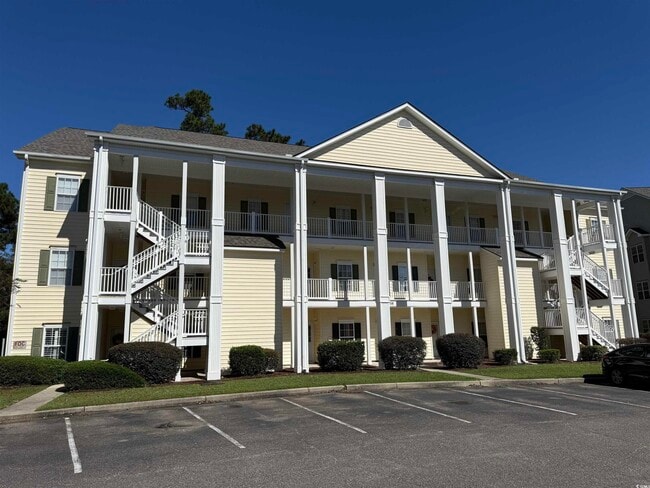 Building Photo - 5858 Longwood Dr