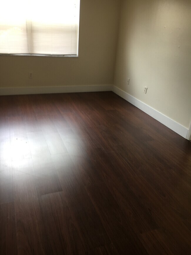 Photo - 6540 W 27th Ct Unit Lago Grande 22-56