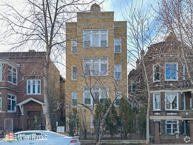 Building Photo - 1042 N Kedzie Ave Unit A09K Rental