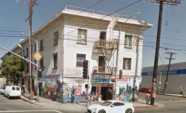 Photo - 1548 S Hoover St Apartments