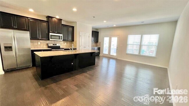 Photo - 1519 S Church St