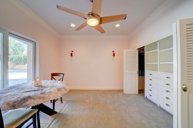 Photo - 1377 Knoll Rd