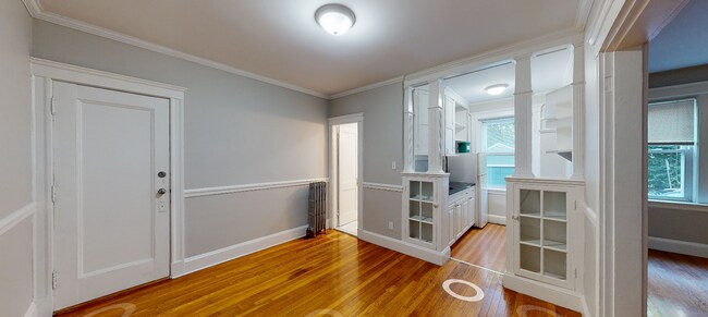 Photo - 3 Gray Gdns W Unit 1