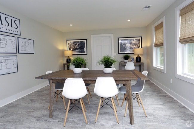 Photo - Oasis at West Ashley