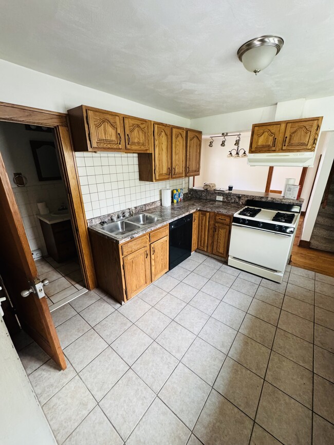 23 Robble Ave