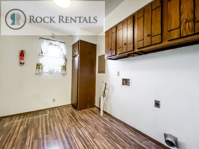 Photo - Beautiful 3 Bed 2 Bath Home with Two Car Garage