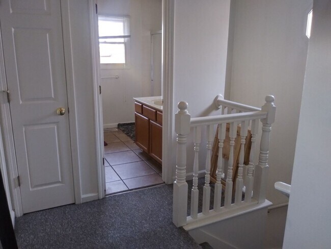 Photo - 416.5 S Dunn St Unidad 1