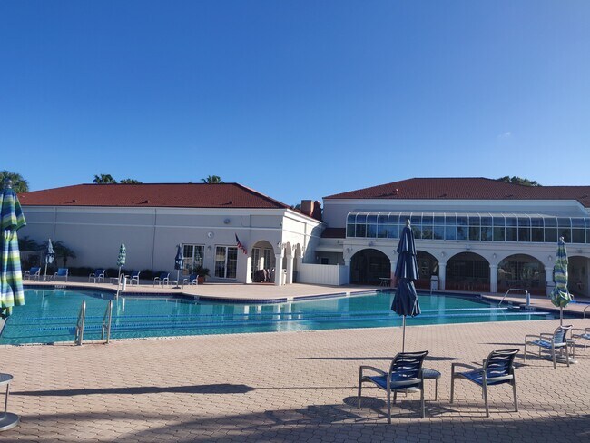 Photo - 5139 Europa Dr Unit H