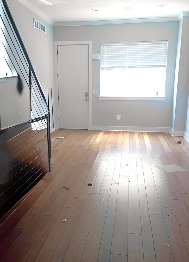 Photo - Stunning 4-Bedroom Townhome in Grays Ferry! Available NOW!
