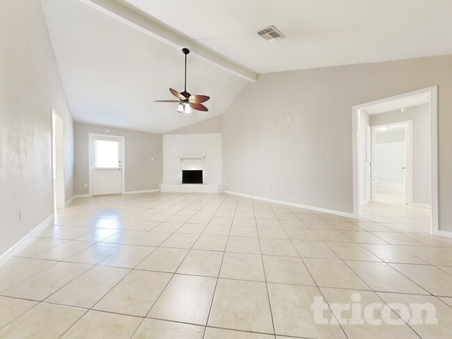 Photo - 19030 Jodywood Dr